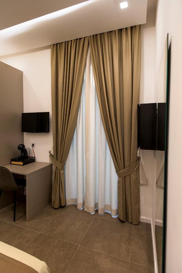 Morpheus Rooms Неаполь Экстерьер фото